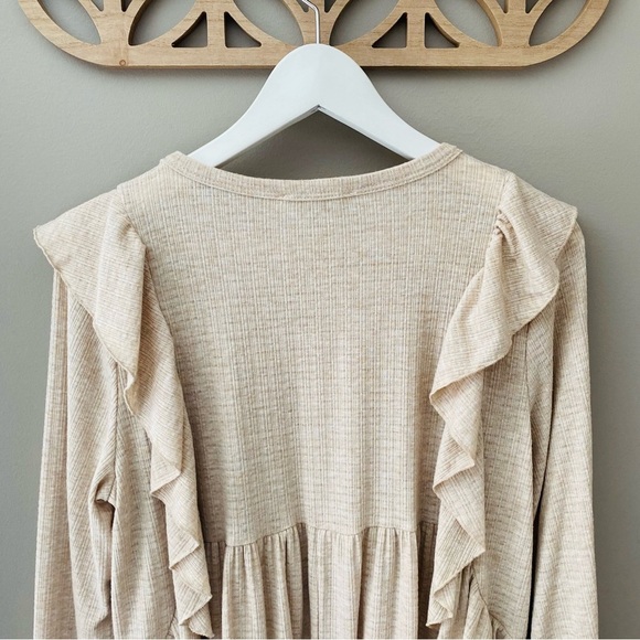 Altar'd State Long Sleeve Top Tan Sz Small - Picture 9 of 11